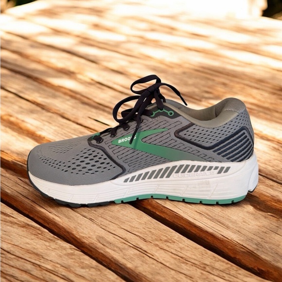 Brooks Ariel '20 Women's Running Shoes - Size 9 Wide (D) - Grey/Green - EUC - Picture 4 of 12